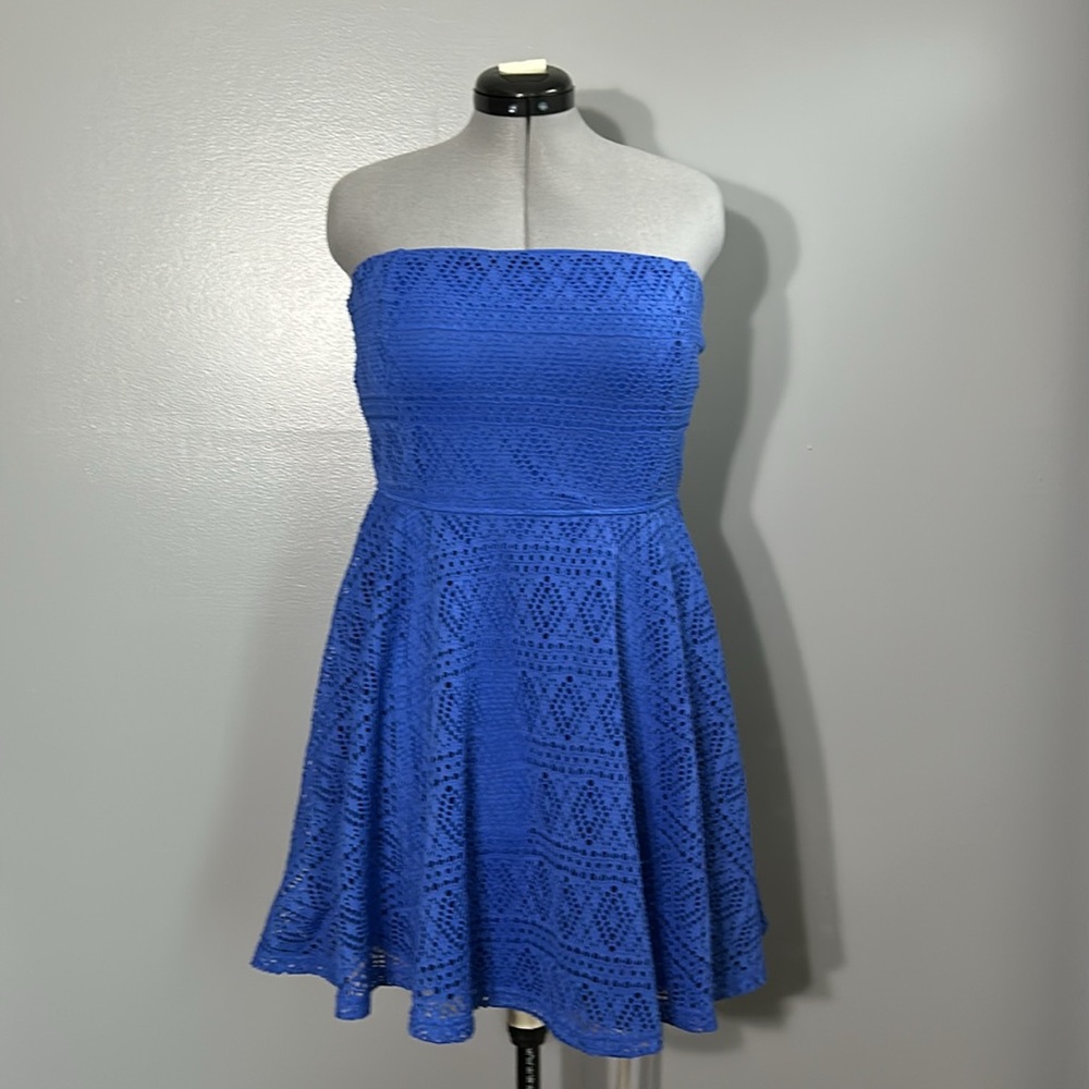 Express 12 Large blue lace strapless skater dress